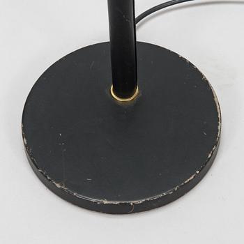 Alvar Aalto, golvlampa modell A809, Valaisinpaja 1900-talets slut.