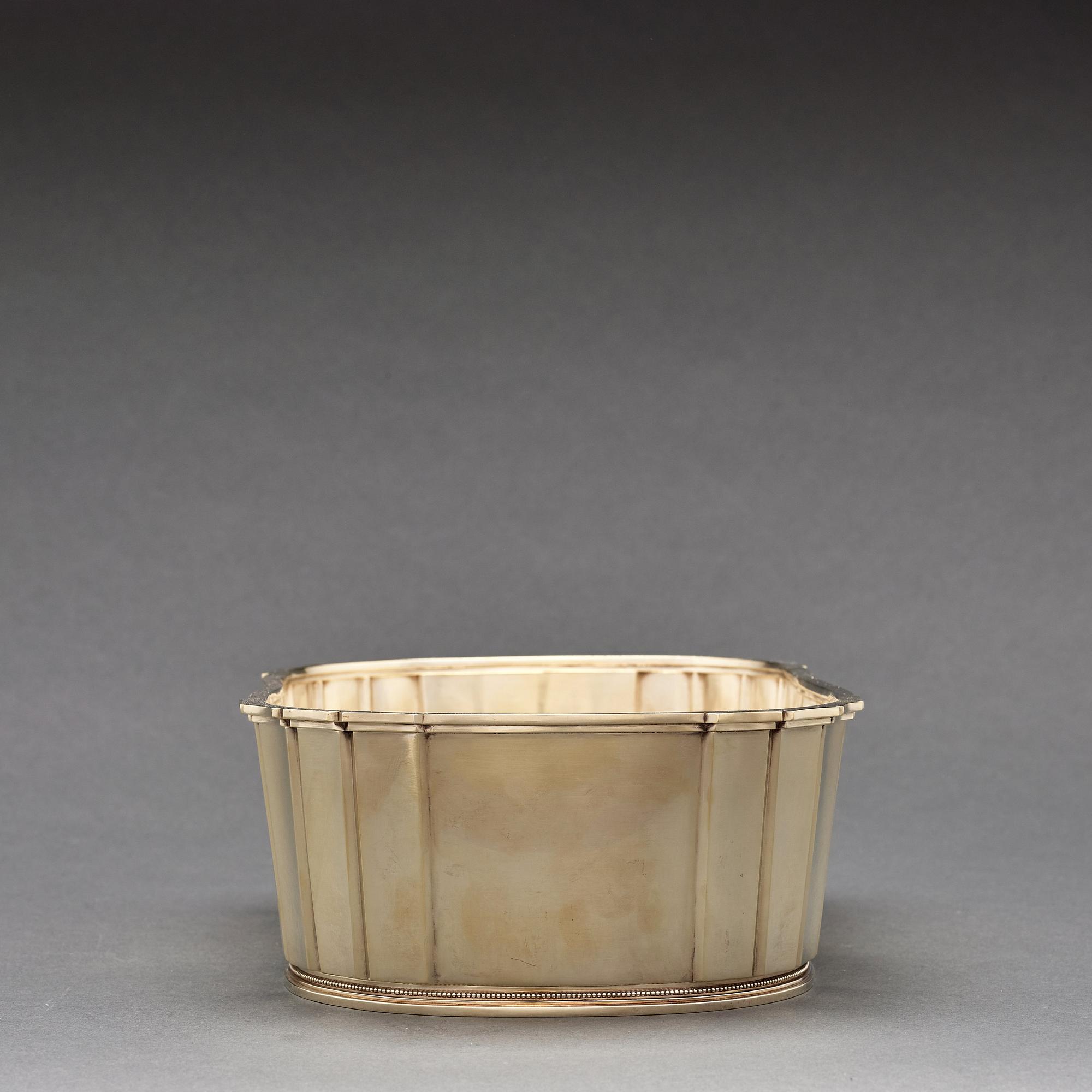 Atelier Borgila, a sterling silver gilt centerpiece, Stockholm 1946.