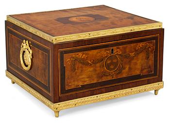 Myntkabinett, av Georg Haupt, signerat och daterat 1780. Gustavianskt.