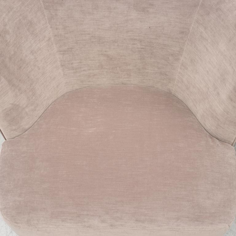 A pair of easy chairs, Casamilano, Italy, Contemporary.