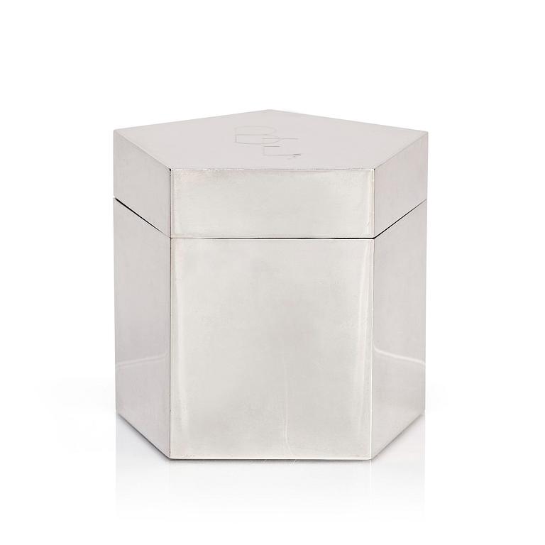 Wiwen Nilsson, burk med lock, sterling silver, Lund 1962.