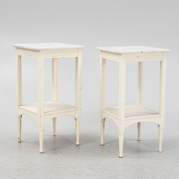 Sängbord, ett par, tidigt 1900-tal.