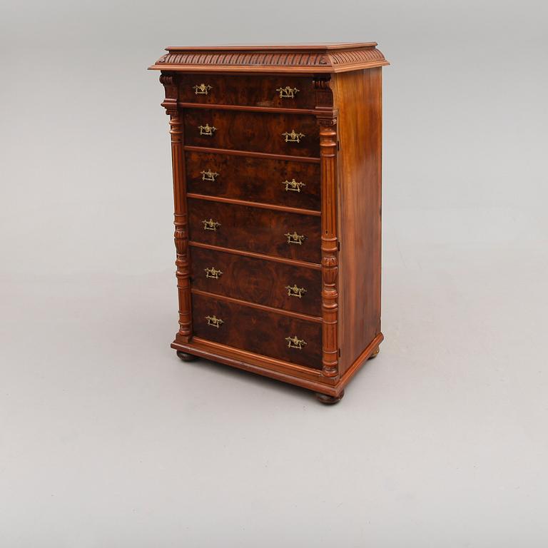 CHIFFONJÉ, 1800-talets andra hälft.
