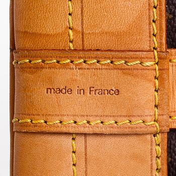 Louis Vuitton, A monogram 'Noé' bag.