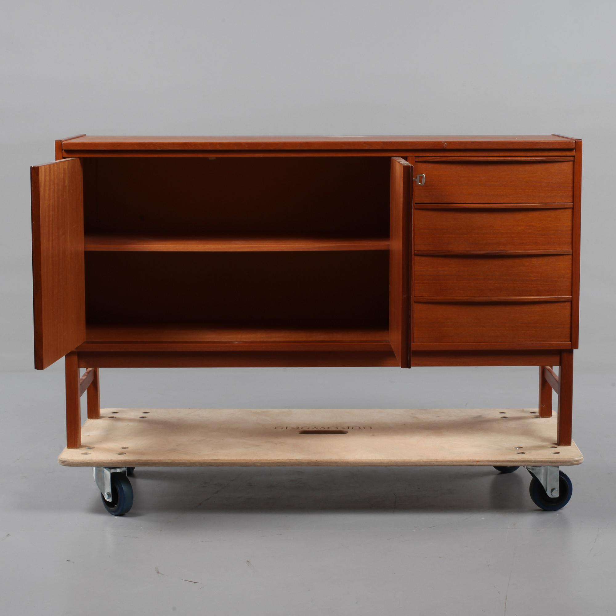 SIDEBOARD, teak, 1950/60-tal.