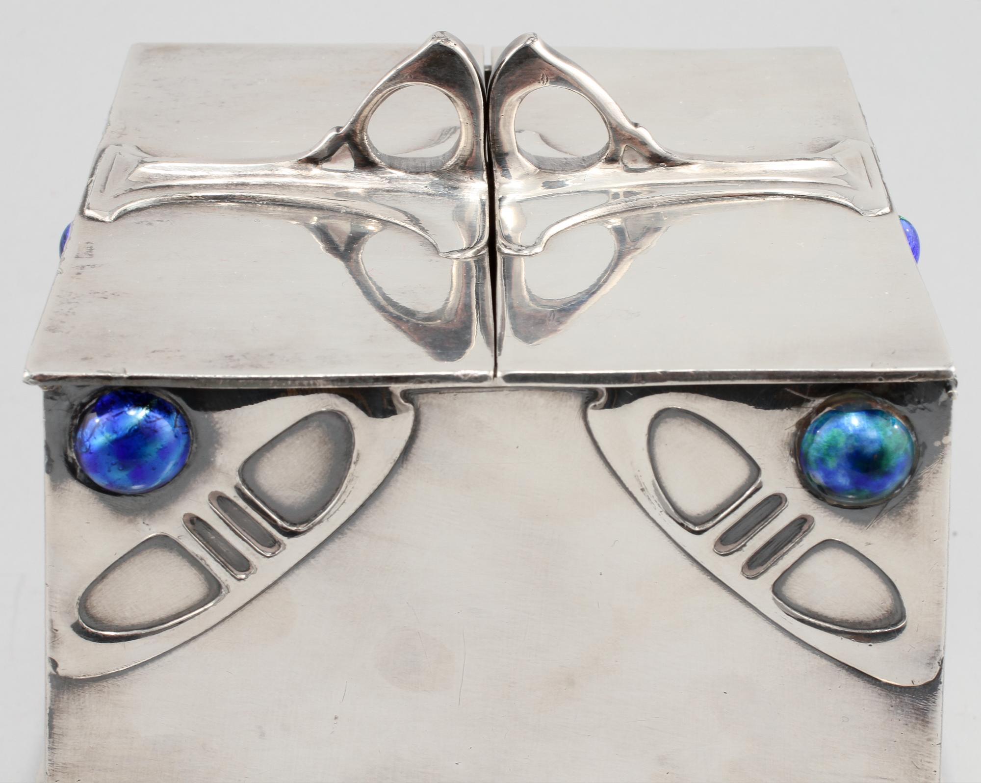 SKRIN, försilvrat tenn, Bitter & Gobbers, Metallwaren Fabrik (B&G Imperial), Krefeld, Tyskland, jugend, omkring 1900.