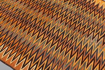 A carpet, Persian Nomad Kilim, ca 267 x 145 cm.