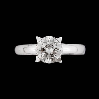 RING, 14k vitguld med briljantslipad diamant ca2,21ct. 2000-tal. Certifikat medföljer.