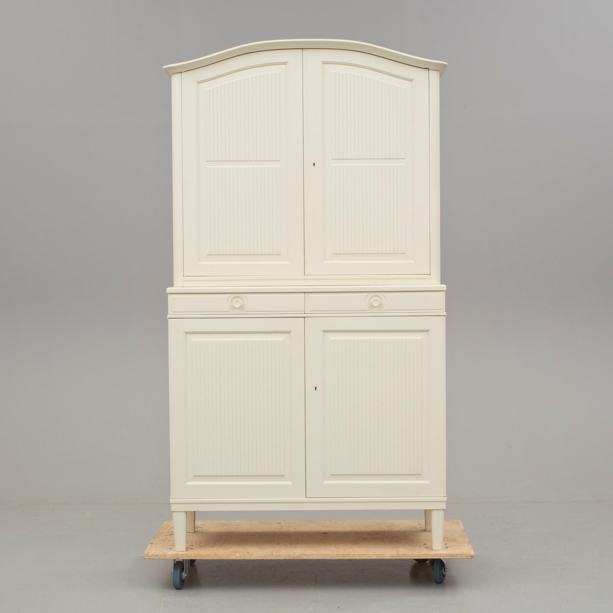 SKÅP, "Herrgården", Carl Malmsten, 1975.