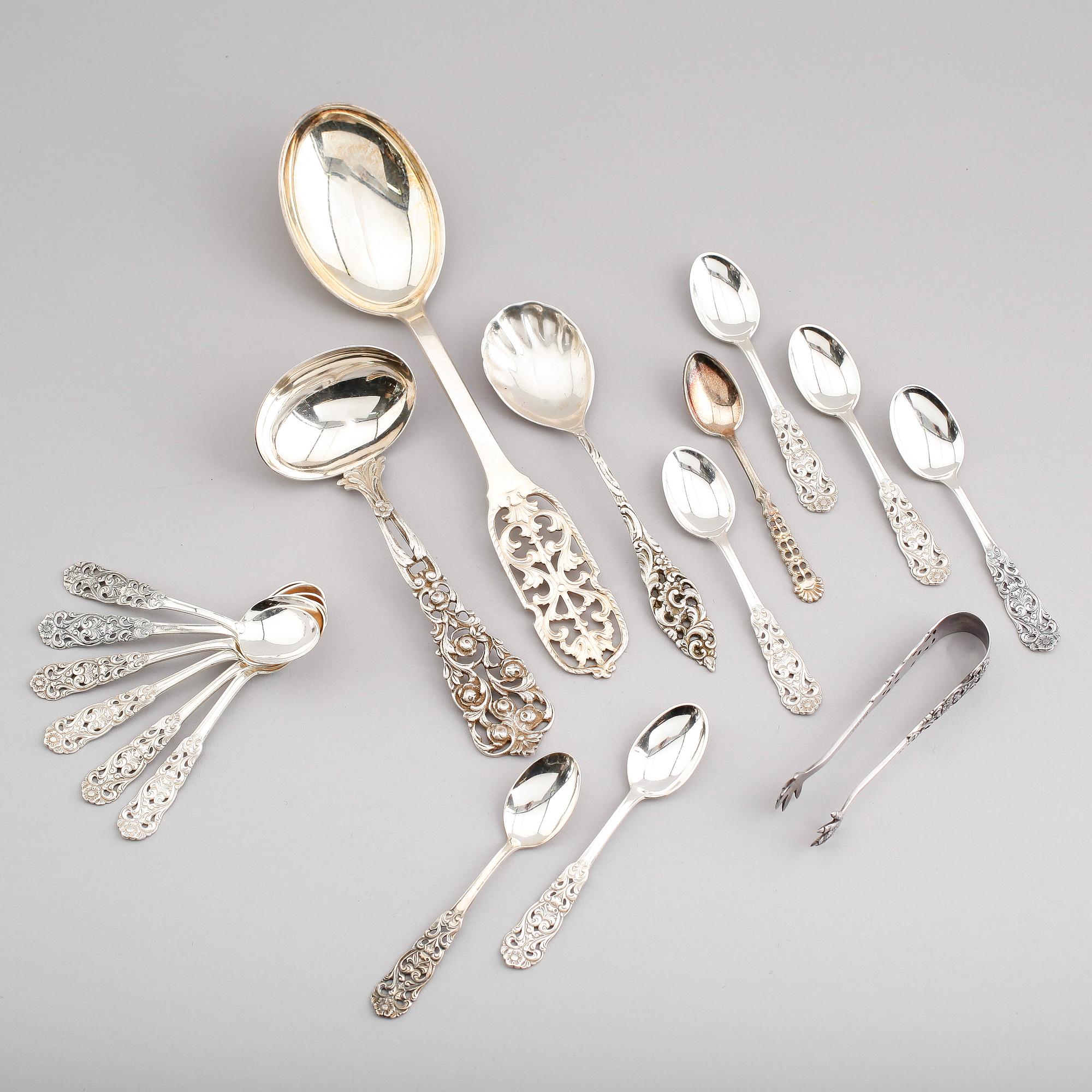BESTICK, 17 delar, silver, svenska och norska, 1900-tal. Vikt ca 270 gram.