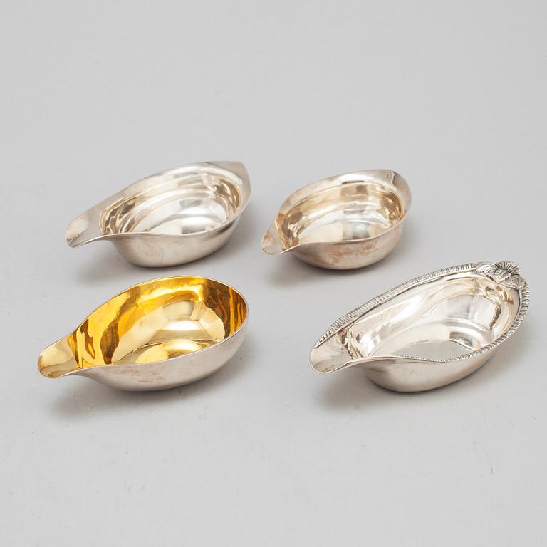 4 silver pap boats. Among others Richard Gurney & Thomas Cook London 1752.