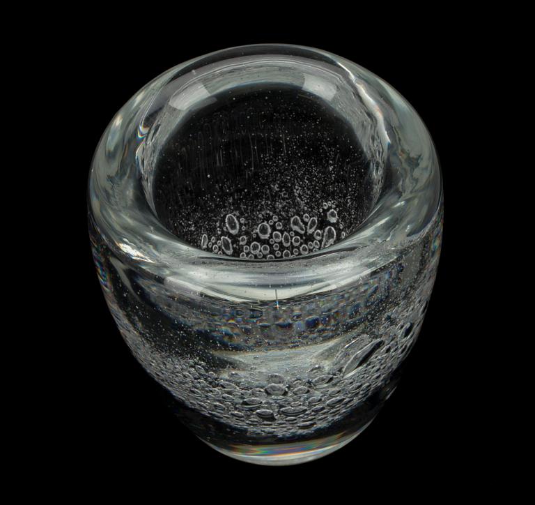 VAS, glas, modell 3239, signerad K. Franck - Iittala.