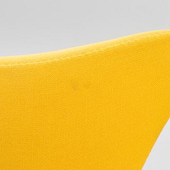 Arne Jacobsen, fåtölj, "Ägget", Republic of Fritz Hansen, Danmark, 2006.