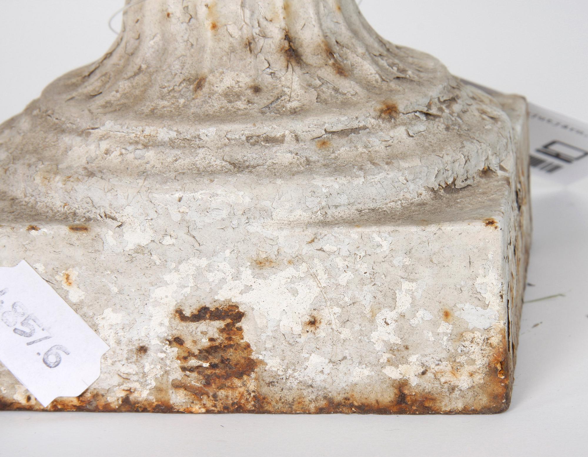 TRÄDGÅRDSURNA, gjutjärn, 1900/2000-tal.