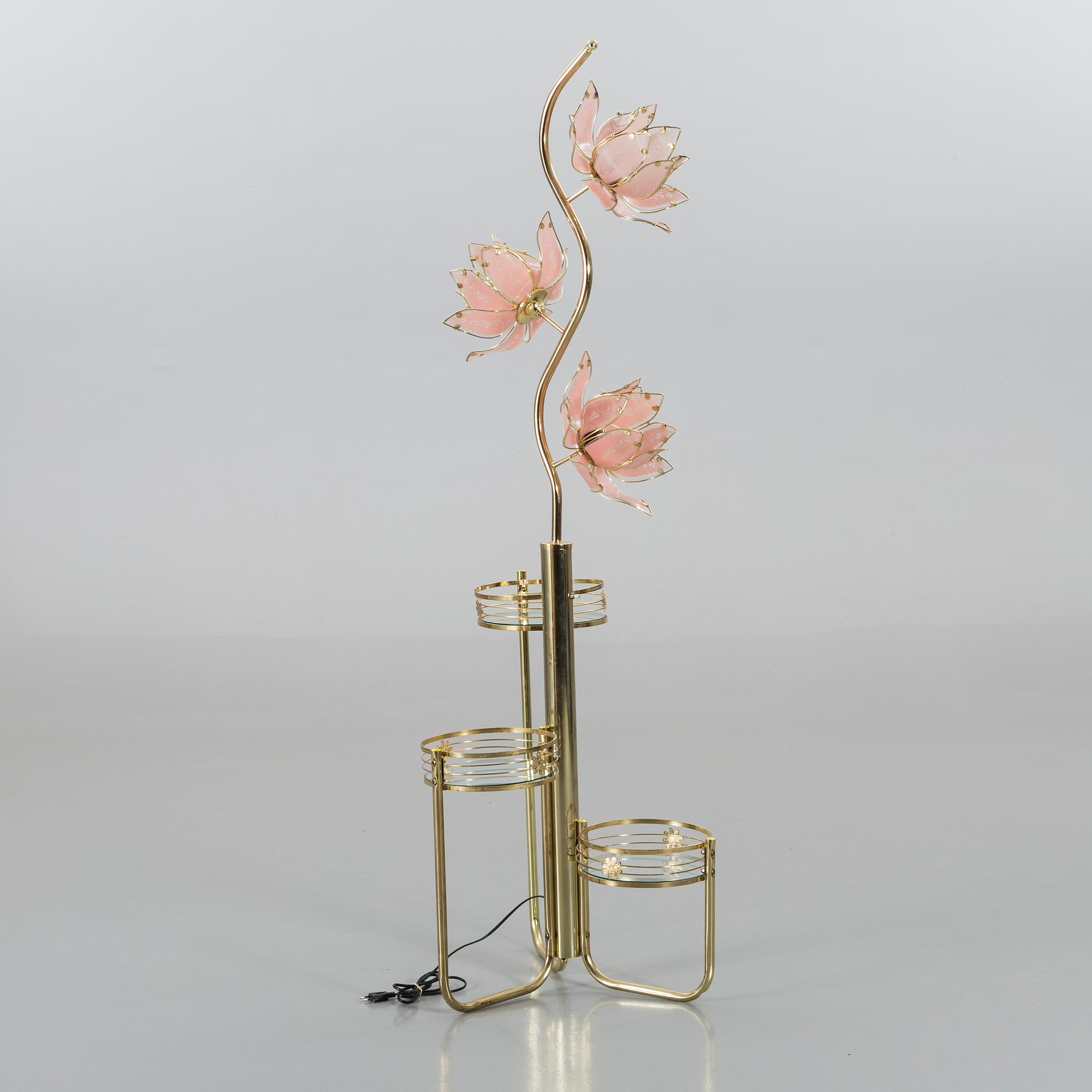 GOLVLAMPA 1900-talets senare del.