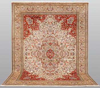 A carpet, Figural Tabriz, so called,  Tabatabai, 380 x 282 cm.
