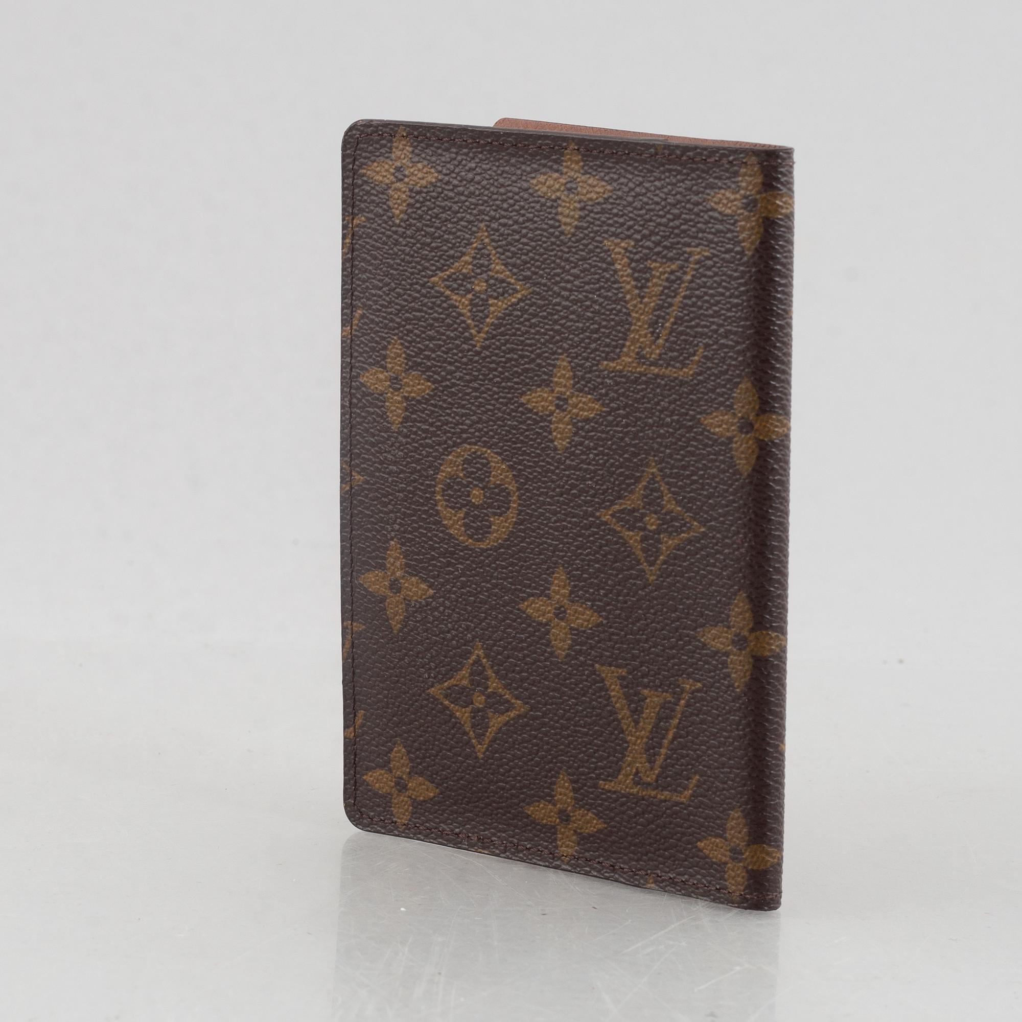 Louis Vuitton, wallets, 2 pcs, including "Zippy organizer", 2010-.