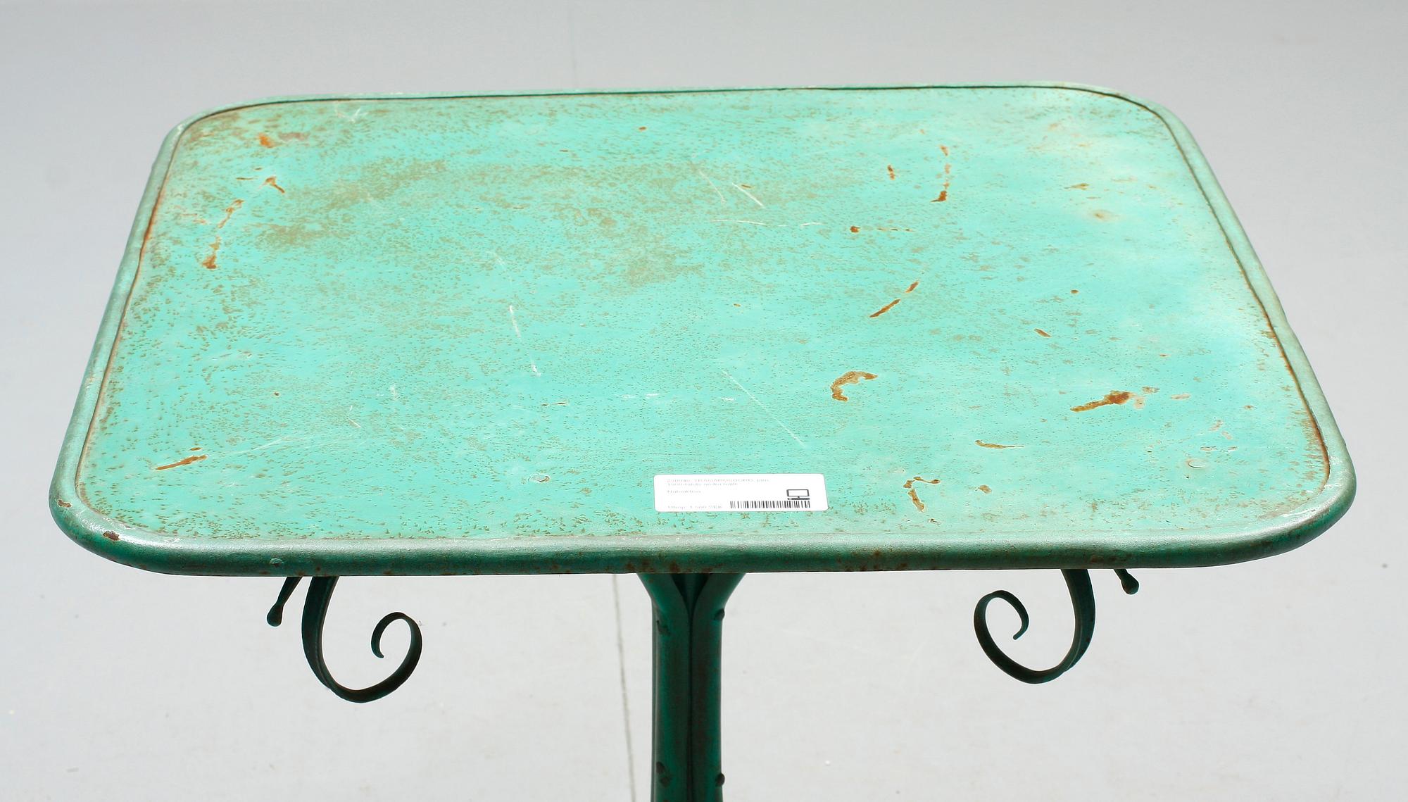 TRÄGÅRDSBORD, järn. 1900-talets andra hälft.