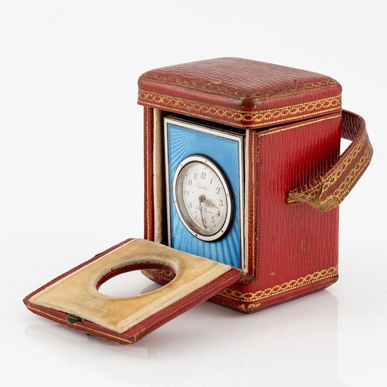 Cartier, reseur i förgyllt silver och emalj samt originaletui, Frankrike tidigt 1900-tal.