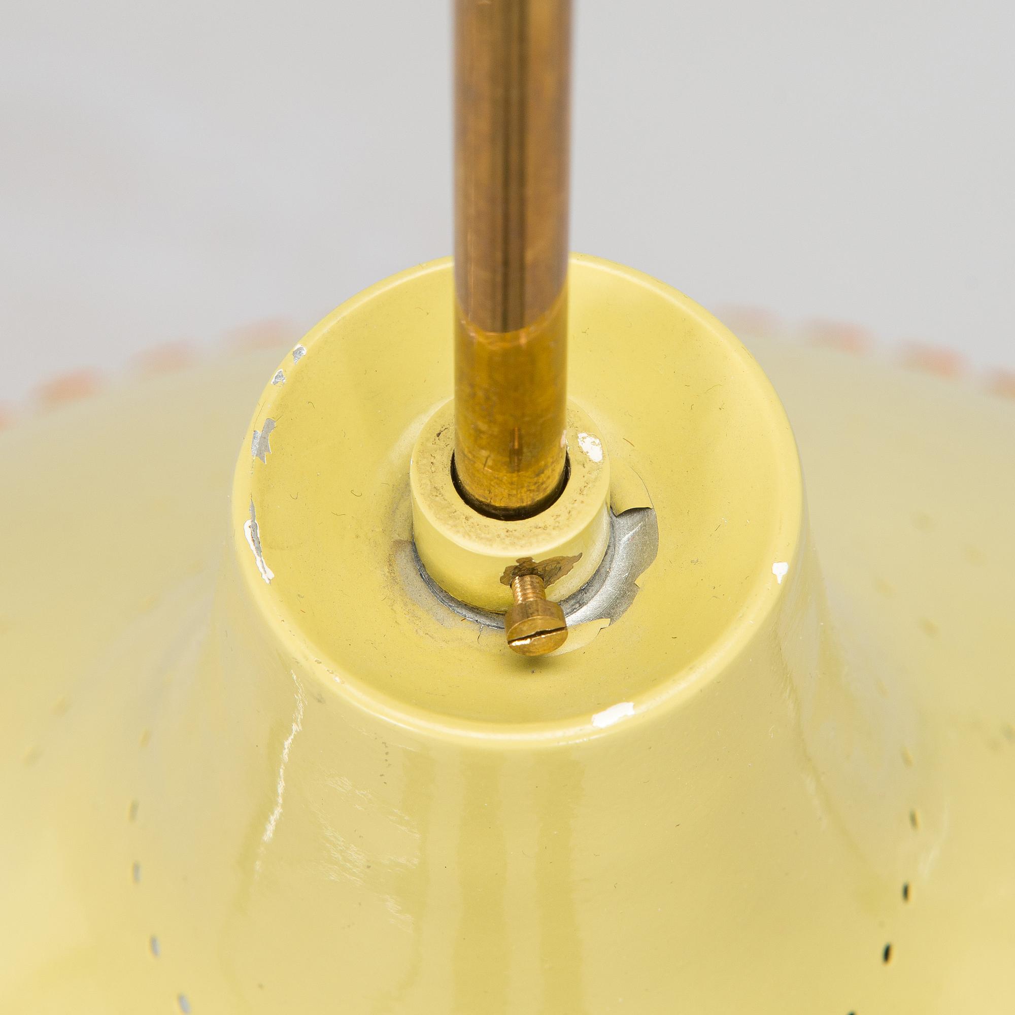 Paavo Tynell, seivävalaisin / kattovalaisain.  malli  1982N, Idman 1900-luvun puoliväli.