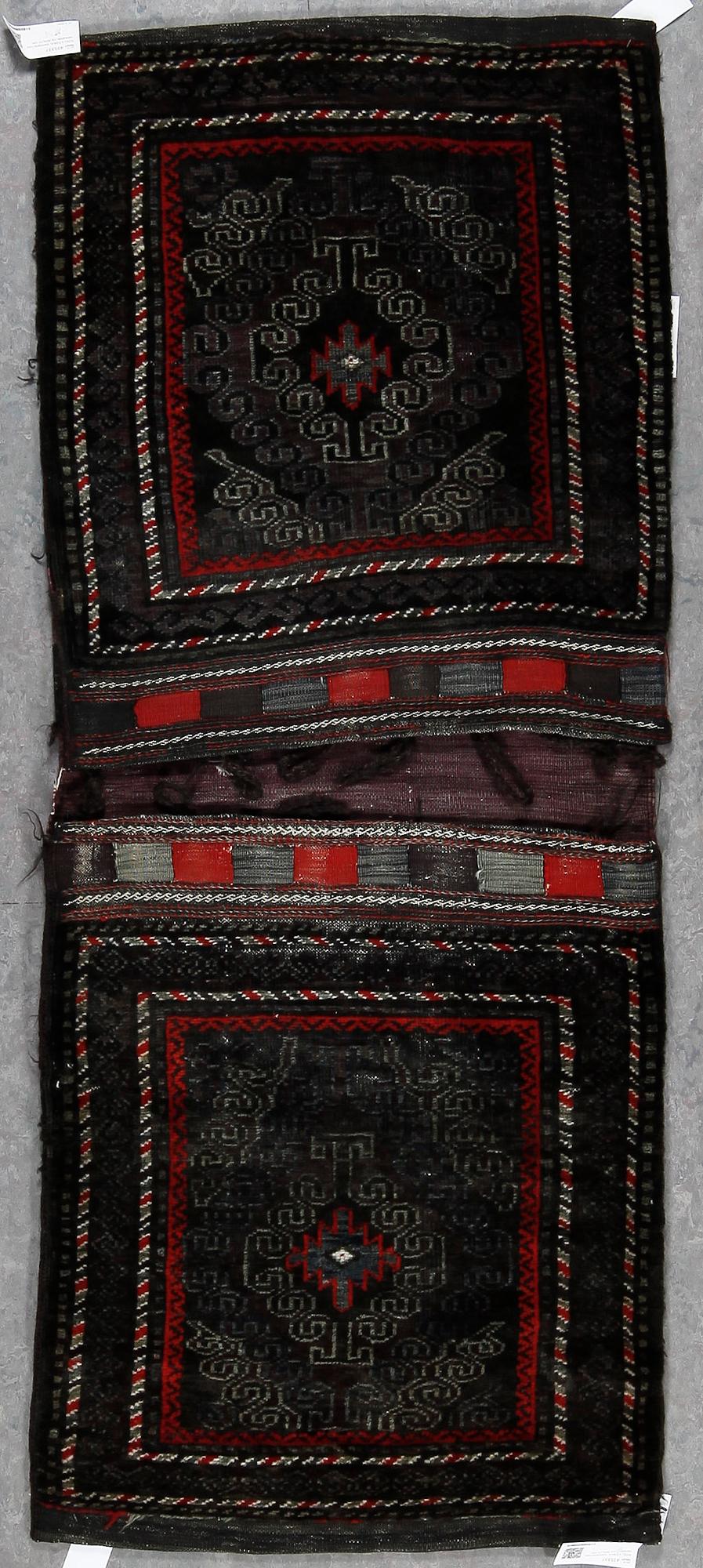SADELVÄSKA, semiantik/old, orientalisk, ca 165x70 cm.