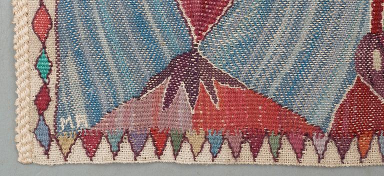 TEXTILE. "Brokiga fåglar". Tapestry weave. 54,5 x 54 cm. Signed MR.
