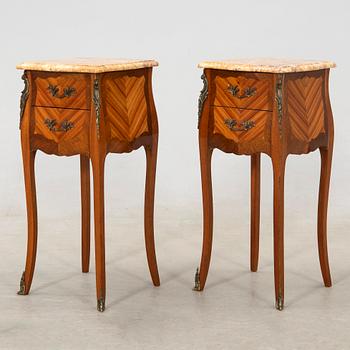 Side tables/Bedside tables, a pair in the Louis XV style, second half of the 20th century.