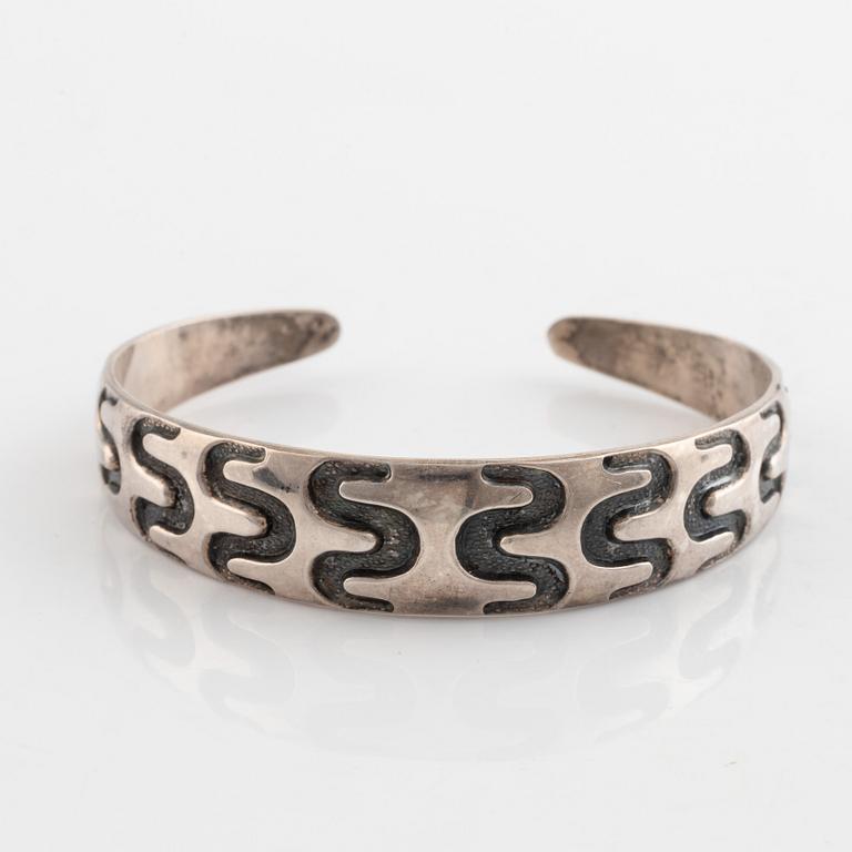 David Andersen,  sterling silver bangle, viking style, Norway.