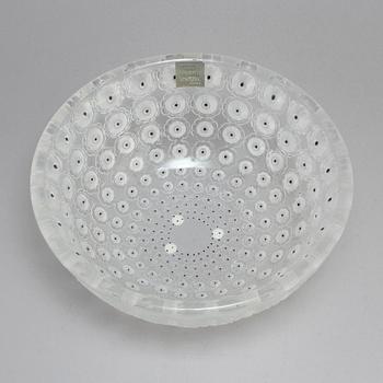 A glass bowl 'Nemours' by Lalique, France, second half of the 20th century.