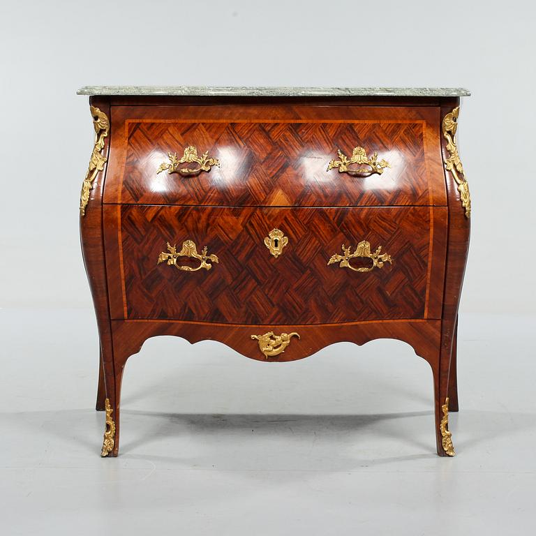 BYRÅ, rokoko, 1700-talets andra hälft.