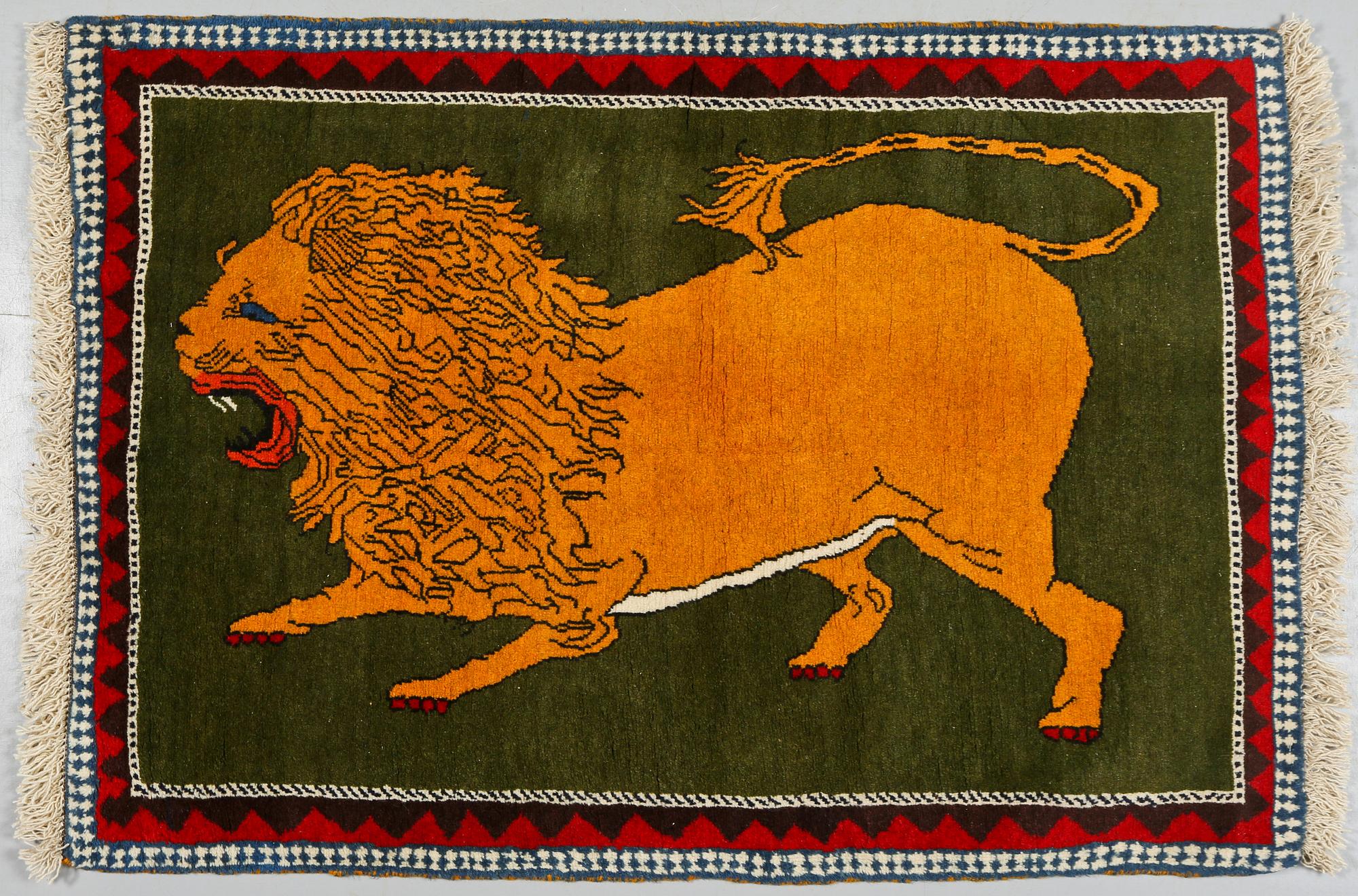 MATTA, troligen Shiraz, modern tillverkning. 120 x 85 cm.