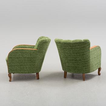 A pair of 1930´s art deco armchairs.