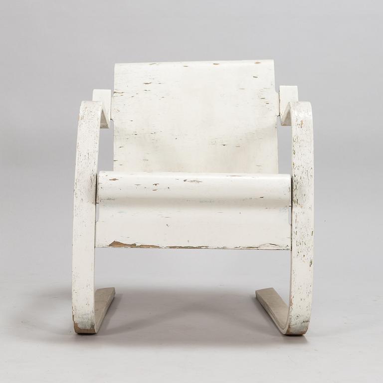 Alvar Aalto, fåtölj, modell 13, O.Y. Huonekalu- ja Rakennustyötehdas A.B. tidigt 1930-tal.