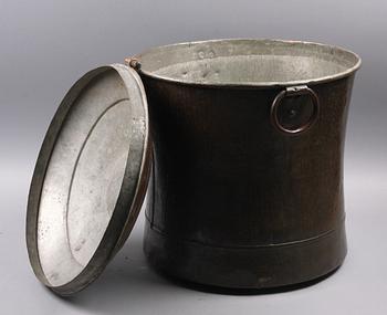 VATTENTUNNA, koppar, 1800-tal.