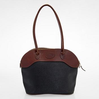 Mulberry, a handbag.