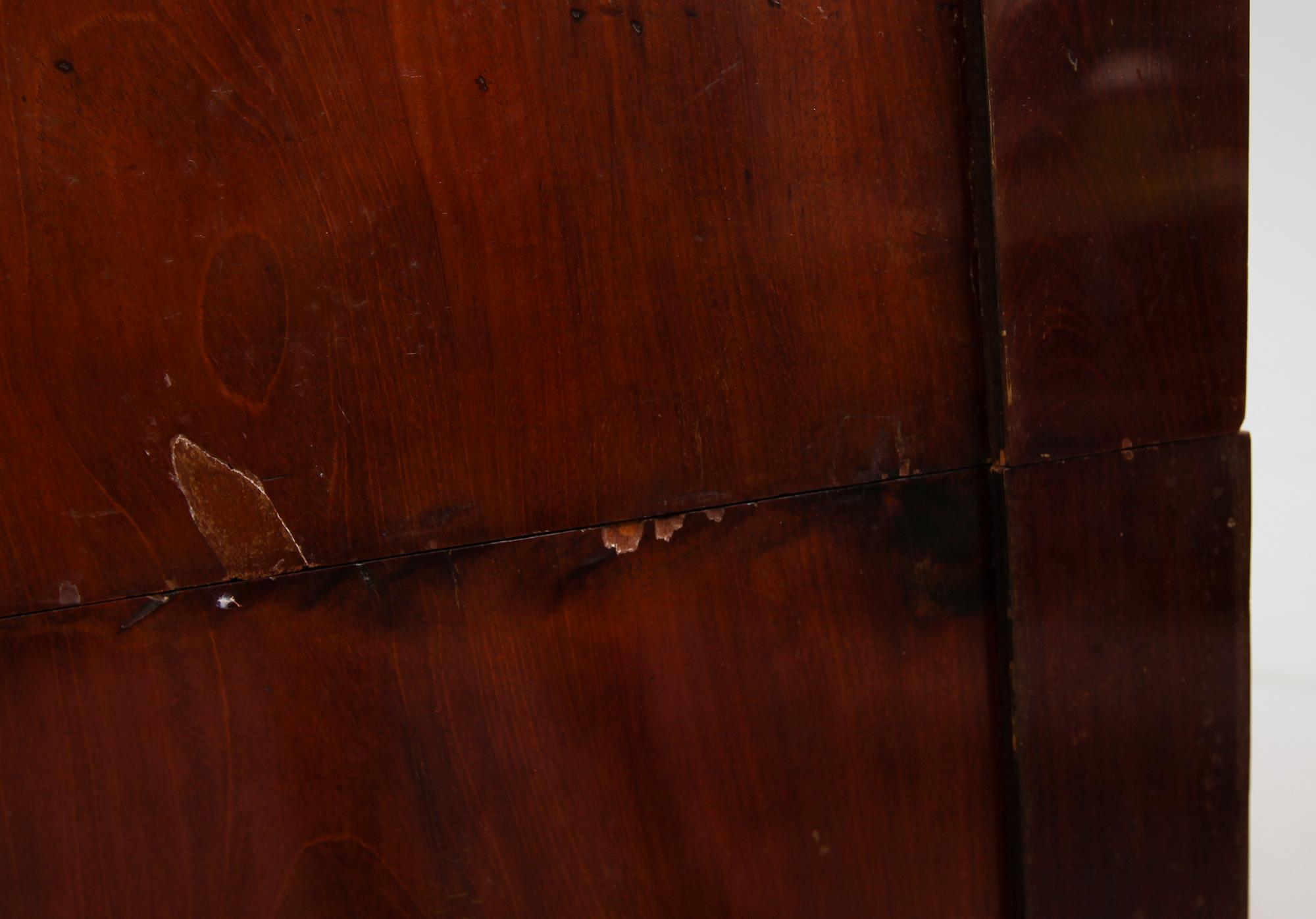 CHIFFONJÉ, gustaviansk stil, 1800-talets mitt.