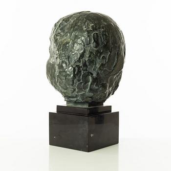 Gudmar Olovson, sculpture. Signed. Numbered. Foundry mark. Bronze, total height 40 cm, length 25 cm.