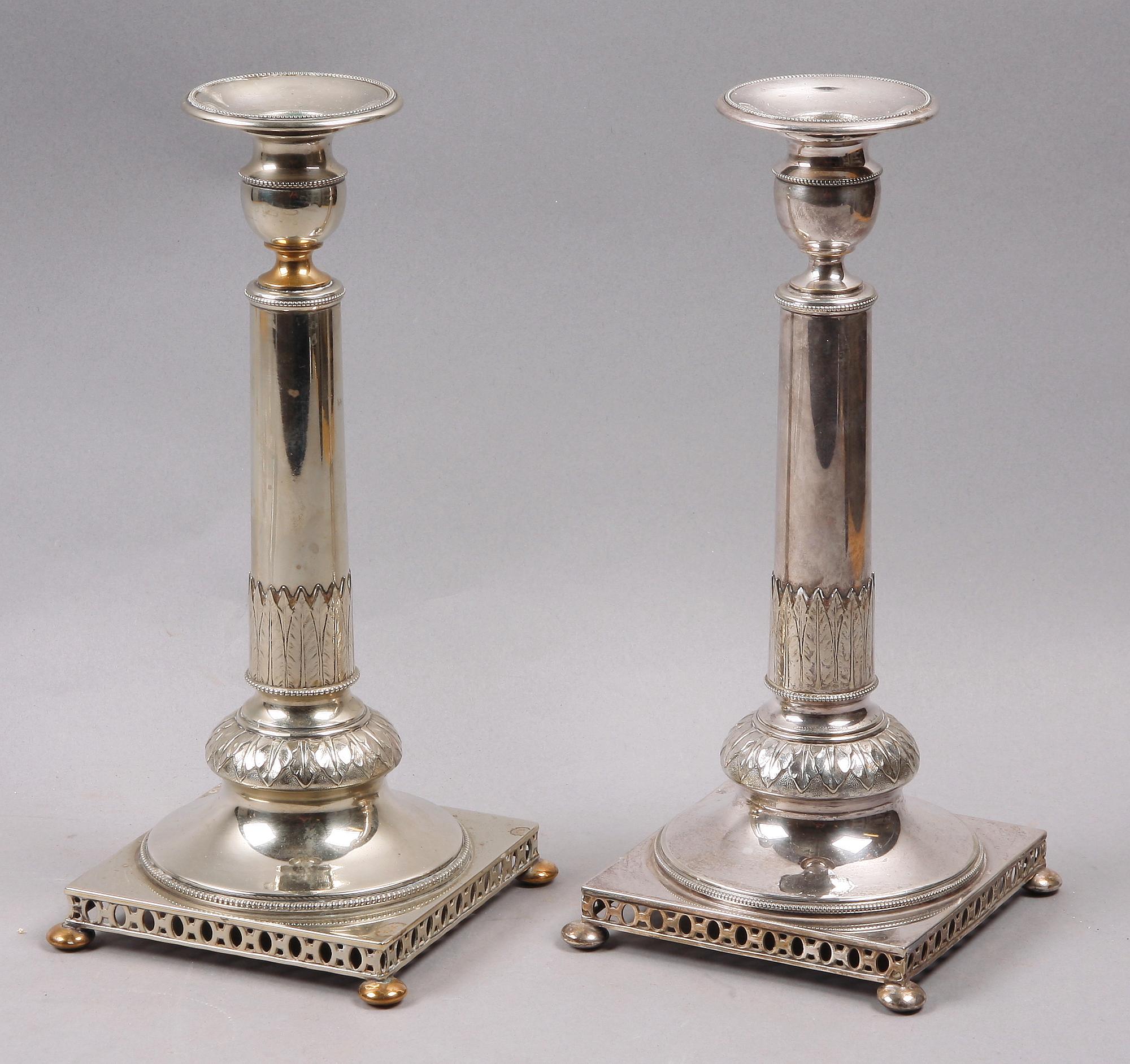 LJUSSTAKAR, ett par. Nysilver C.G Hallberg.