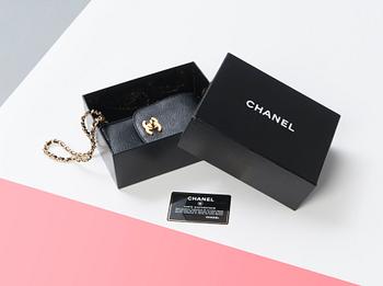 VÄSKA, Chanel.