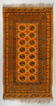 MATTA, Guldafghan, old, 183 x 109 cm.