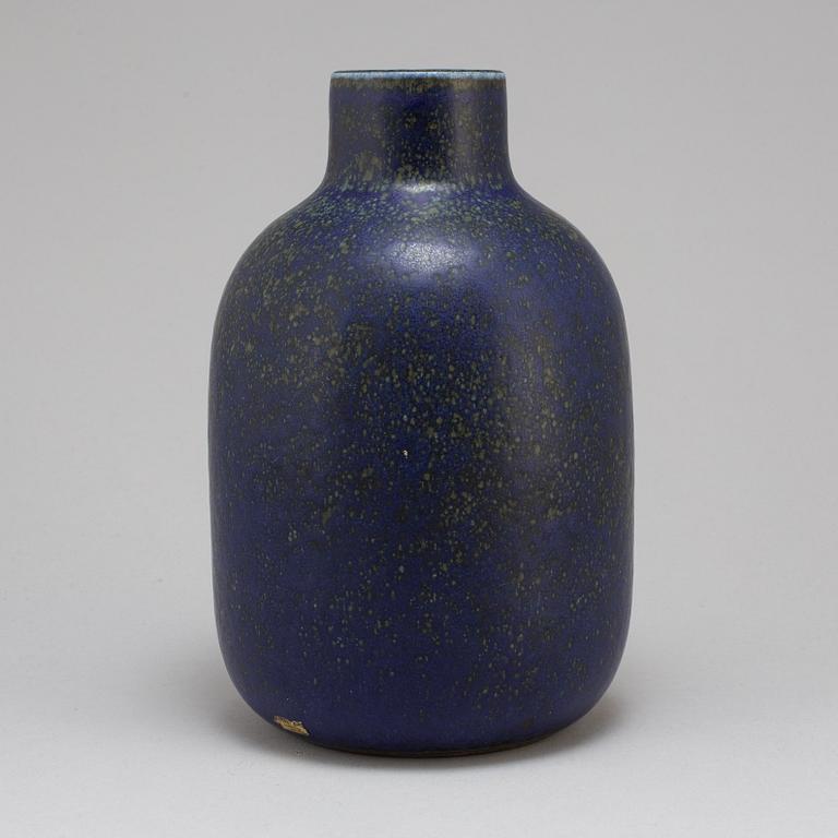 CARL-HARRY STÅLHANE, a unique stoneware vase, Rörstrand 1964.