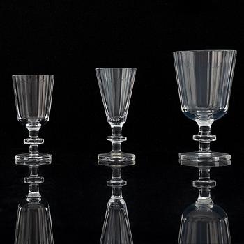 Elis Bergh, a part 'Karlberg' glass service, Kosta Boda (48 pieces).