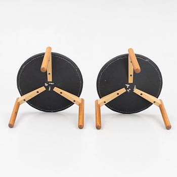 Uno & Östen Kristiansson, a pair of stools, Luxus, Vittsjö Möbelfabrik, Sweden, 1960's.