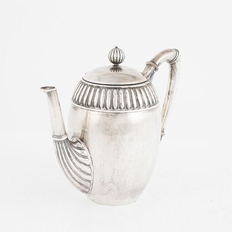 A Swedish Silver Coffee Pot, mark of Gustaf Möllenborg, Stockholm 1889.