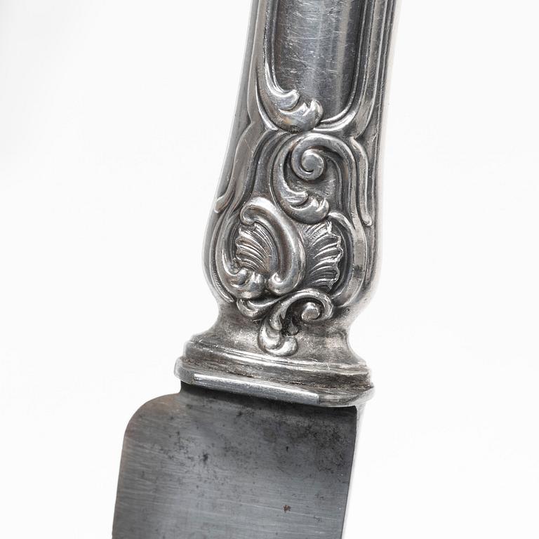 Twelve French silver knives, Hènin & Cie, Paris, circa 1900.