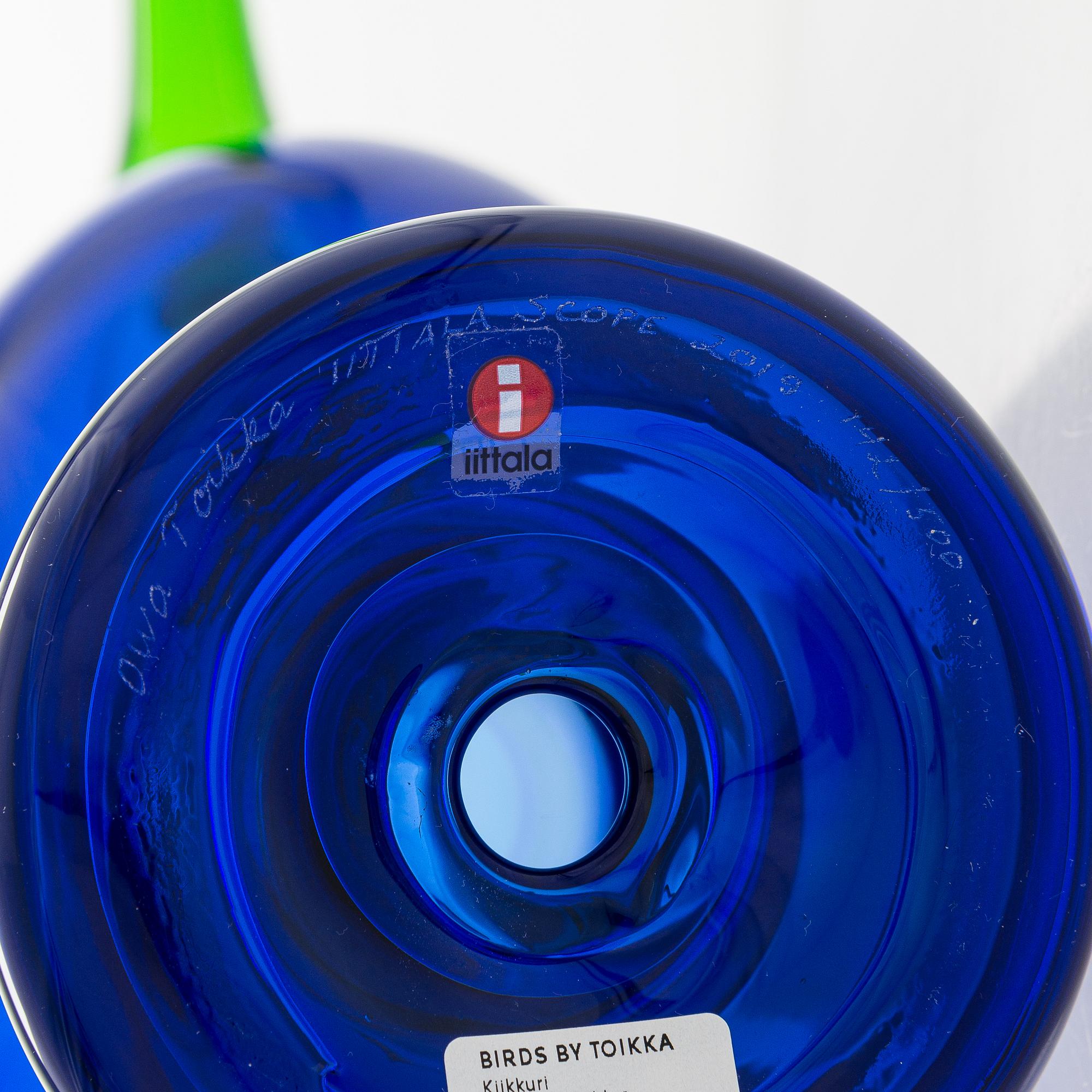 Oiva Toikka, A glass bird, signed Oiva Toikka IITTALA SCOPE 2019 142/500.