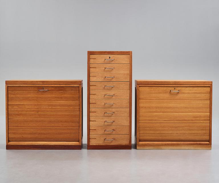 HANS J WEGNER, a set of 3 storage units for Plan møbler, Denmark 1940-50's.