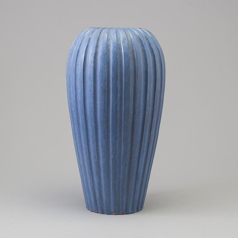 VICKE LINDSTRAND, a vase, earthenware, Uppsala Ekeby, mid 20th century.