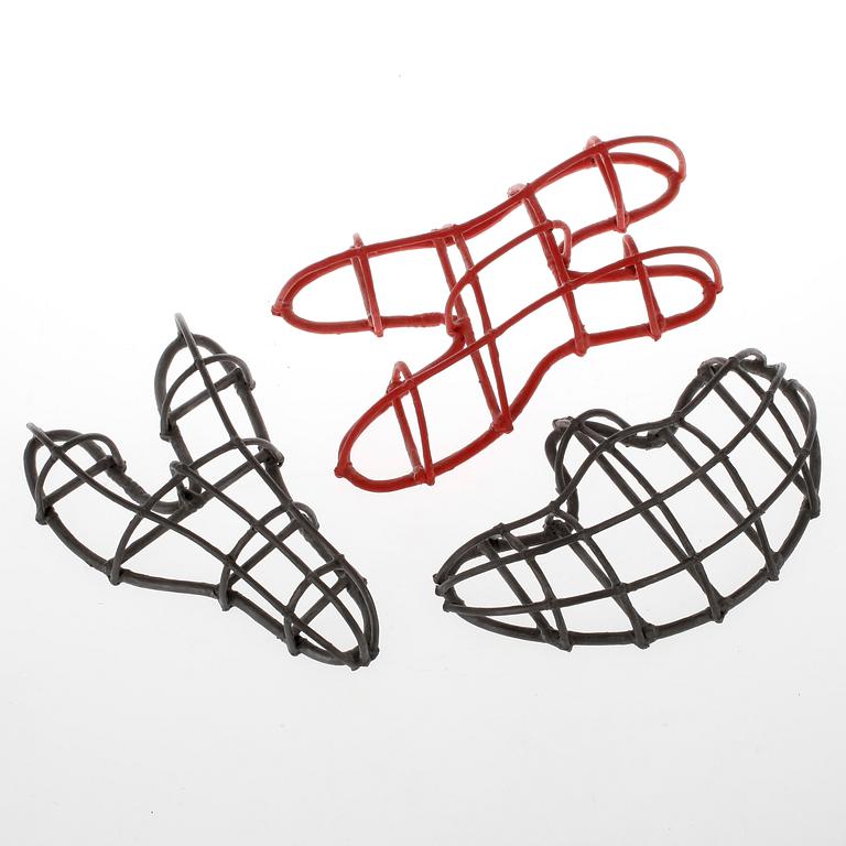 CHARLOTTE ÖBERG BAKOS, skulptur, 3 delar, bemålad bambu, signerad o daterad 96.