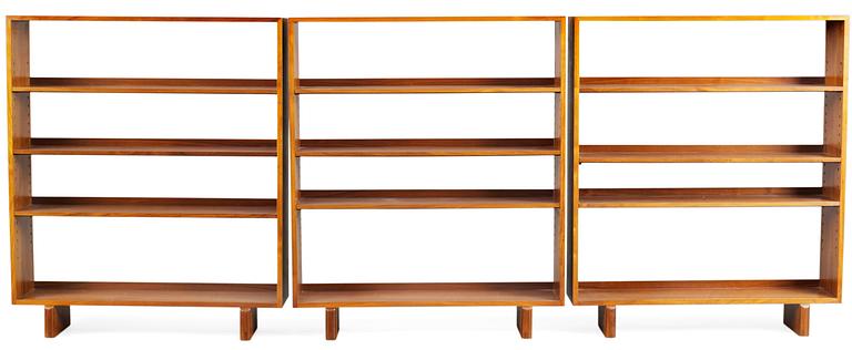 A set of three Josef Frank mahogany bookshelves, Svenskt Tenn.